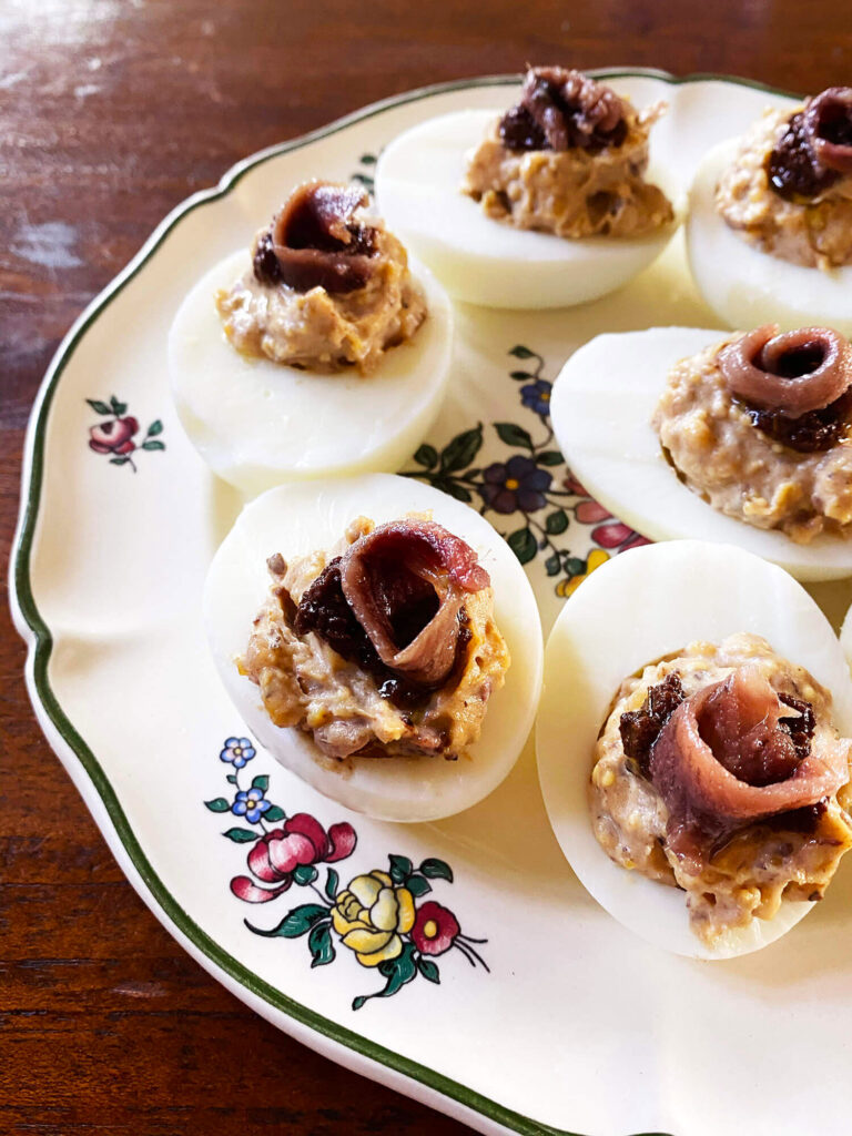 Deviled eggs with anchovy and tapenade - Recipe - 2 Hungry Birds
