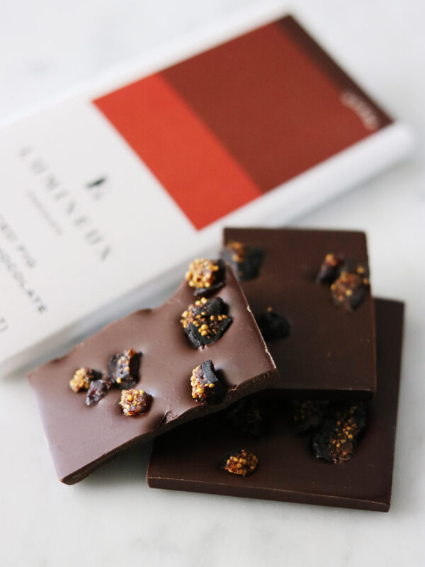 65% Ghana Spiced Fig Dark Chocolate Tablet - Lumineux Shop- 2 Hungry Birds