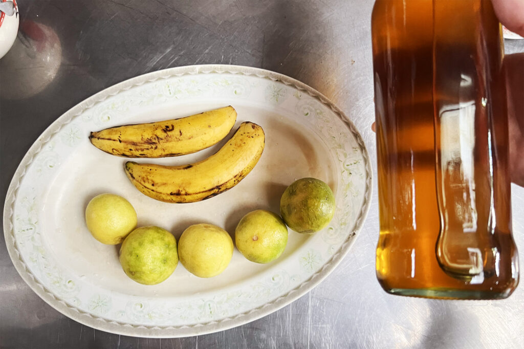 Recipe: Banana-Honey Juice from Tea Garden in Mae Sot