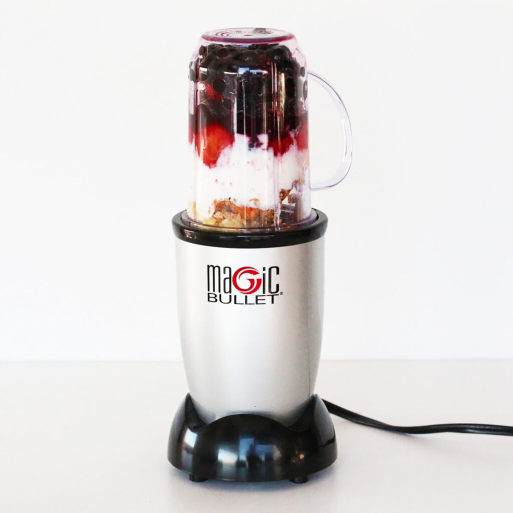 Recipe: Breakfast Smoothie with Berries, banana and Chocolate