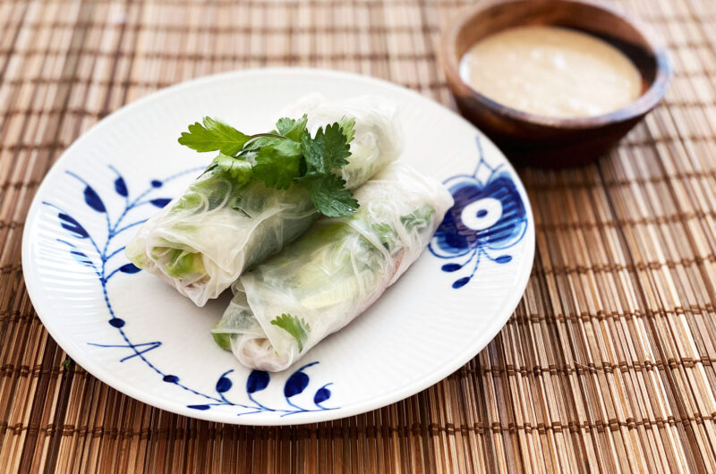 Recipe: Rice paper rolls with roast duck and avocado