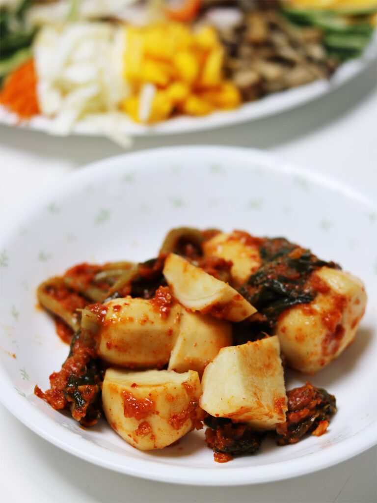 Korean food: Chonggak Kimchi