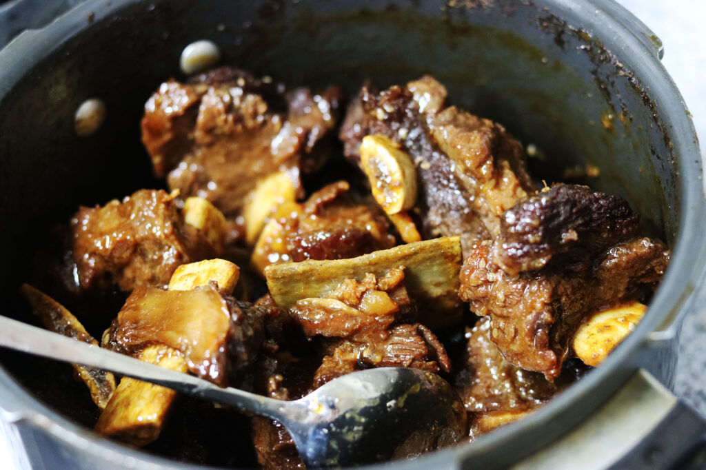 Recipe: Galbi-jjim - Braised Beef Short Ribs