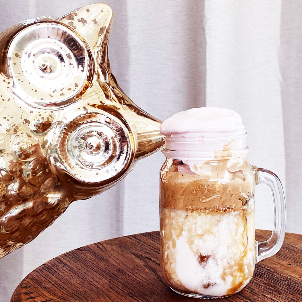 Recipe: Dalgona Coffee – The popular coffee from Korea