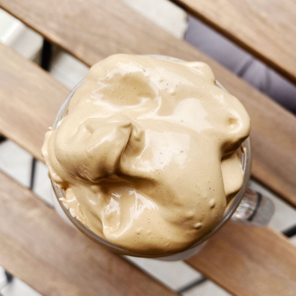 Recipe: Dalgona Coffee – The popular coffee from Korea