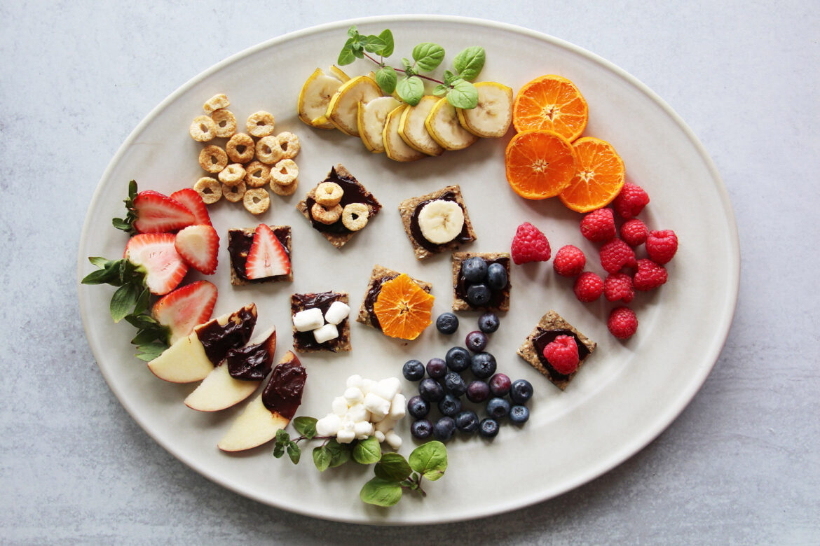 The Summer Bliss Platter - Fruits, Berries, Seed Crackers and Chocolate Spread